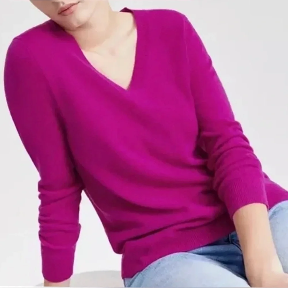 Charter Club V-Neck Sweater - Fuchsia - Picture 1 of 12
